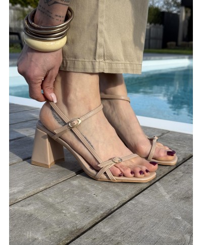 SANDALES BEIGES