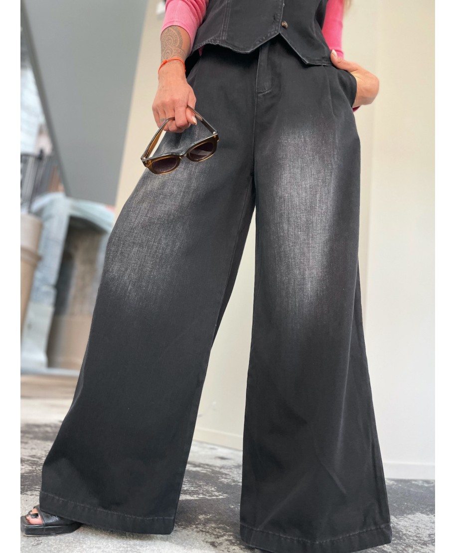 JEAN WIDE LEG NOIR / ZOE
