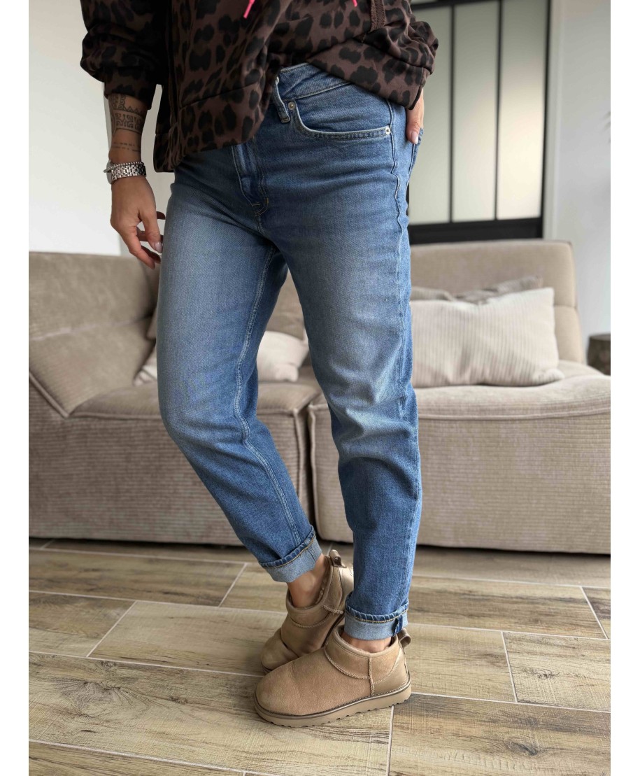 JEAN ISABELLA GARCIA JEAN ISABELLA GARCIA