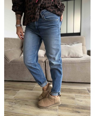 JEAN ISABELLA GARCIA