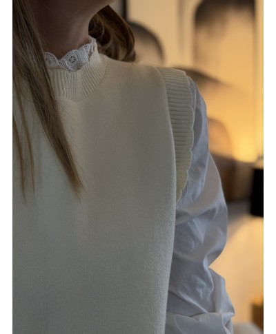PULL SANS MANCHES ÉCRU - CLAIRE