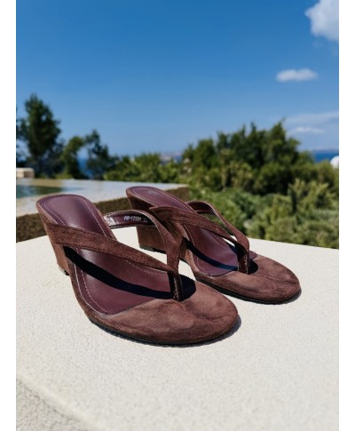 SANDALE COMMPENSE TONG MARRONS
