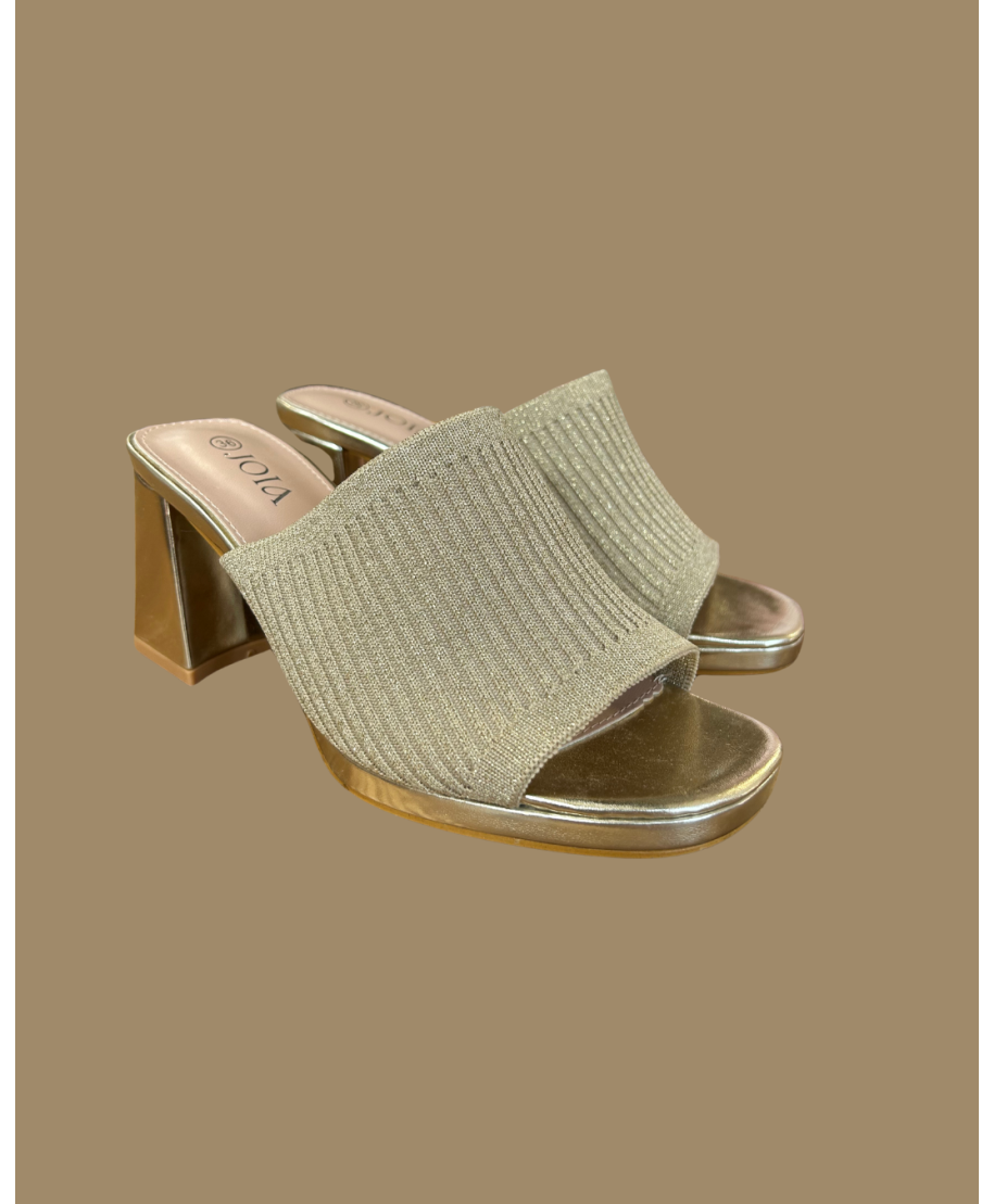 MULES À TALONS DORÉES