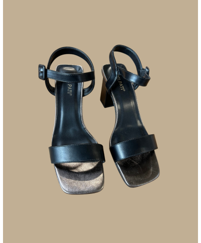 SANDALES À TALONS NOIRES