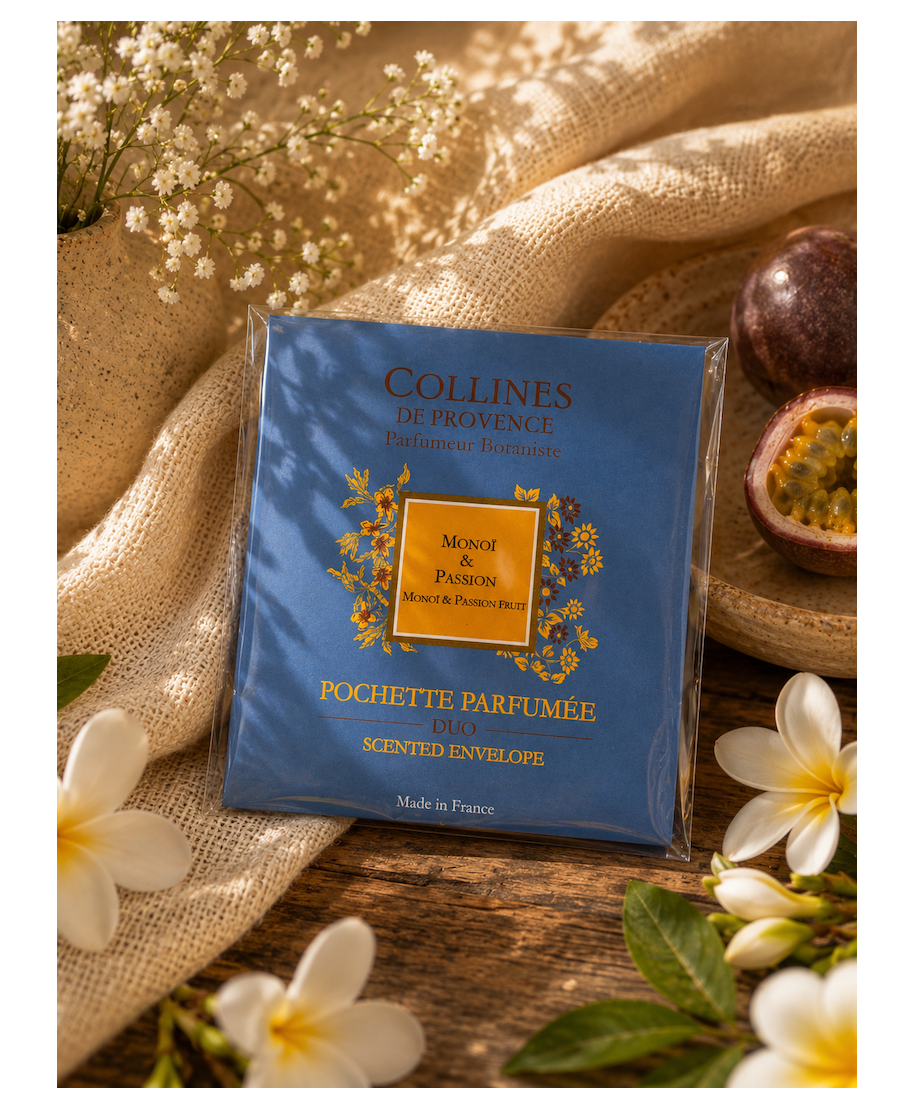 POCHETTE PARFUMÉE MONOÏ PASSION